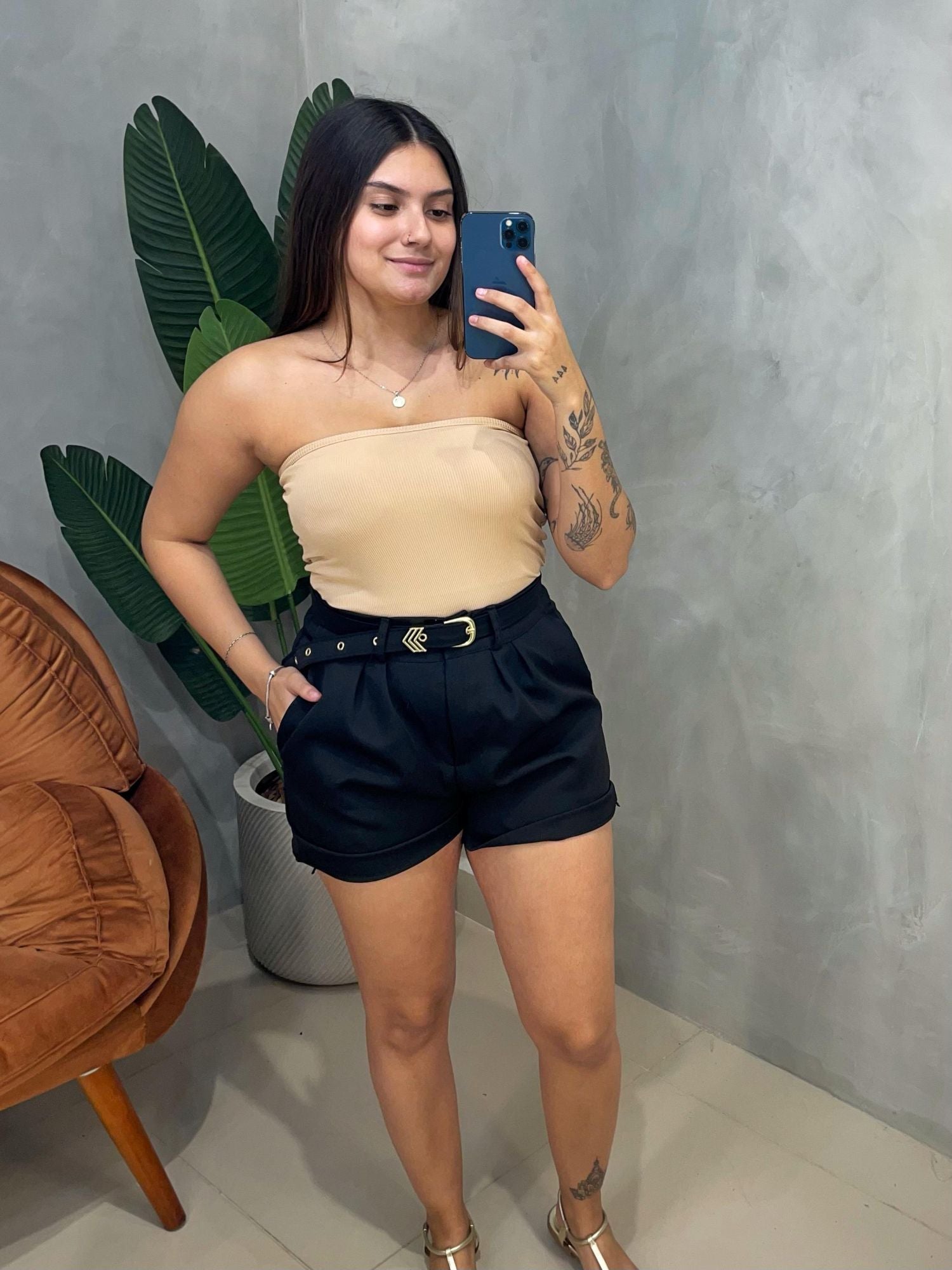 Blusa em Ribana Sem Alça com Bojo Lorraine